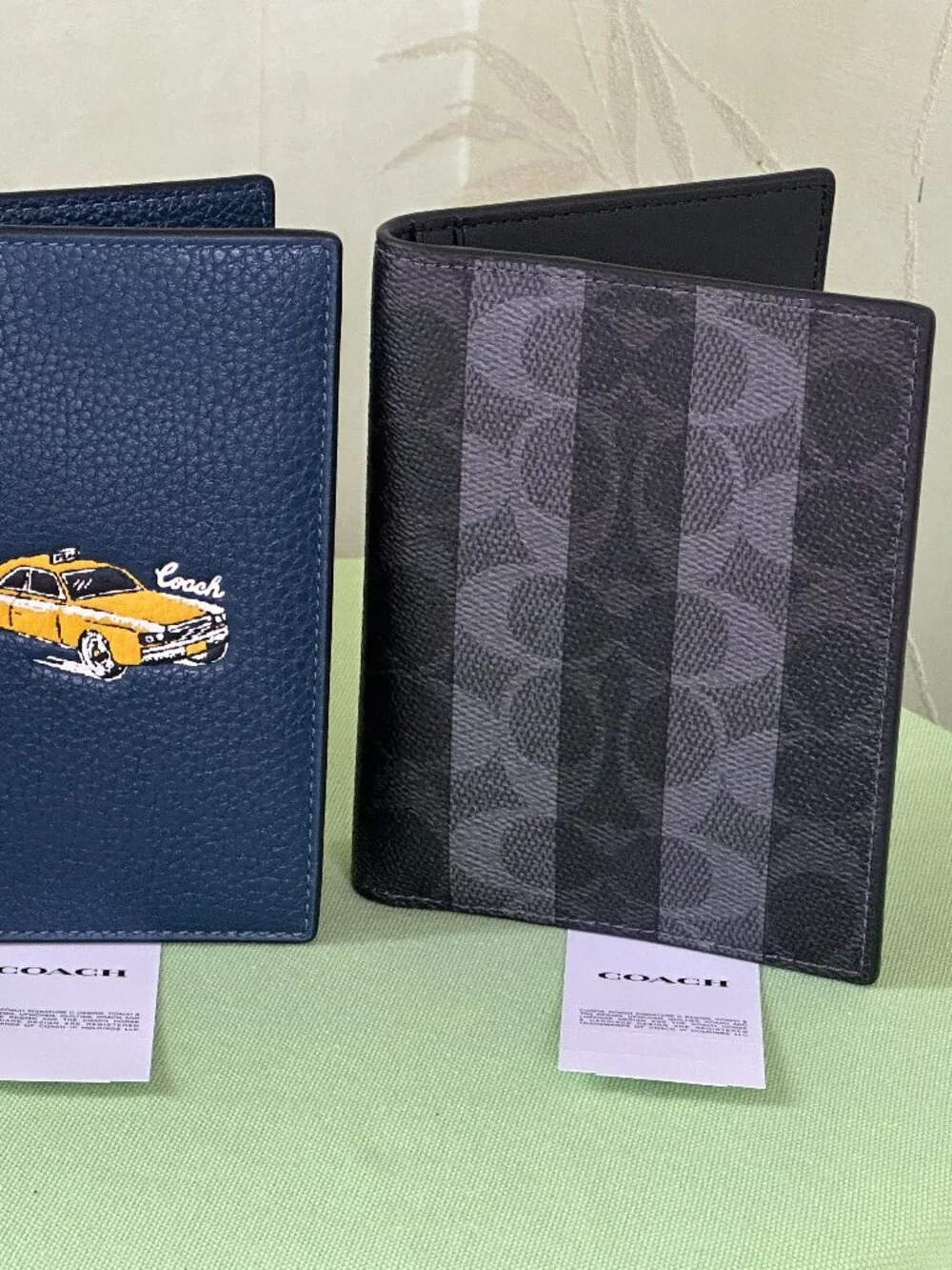 COACH PASSPORT CASE:NWT LEATHER w/CAR PRINT OR SIGNATURE CANVAS STRIPE:NWT